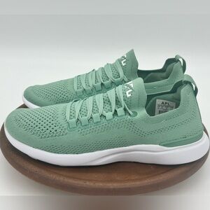 Lulumelon APL Athletic Propulsion Lab TechLoom Breeze Sneaker Tropical Green W-6